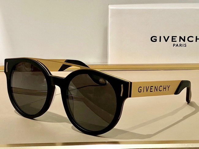 Givenchy Sunglasses AAA+ ID:20220409-291